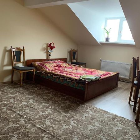 לבוב Затишна Оселя / Уютные Апартаменты / Cosy Home מראה חיצוני תמונה